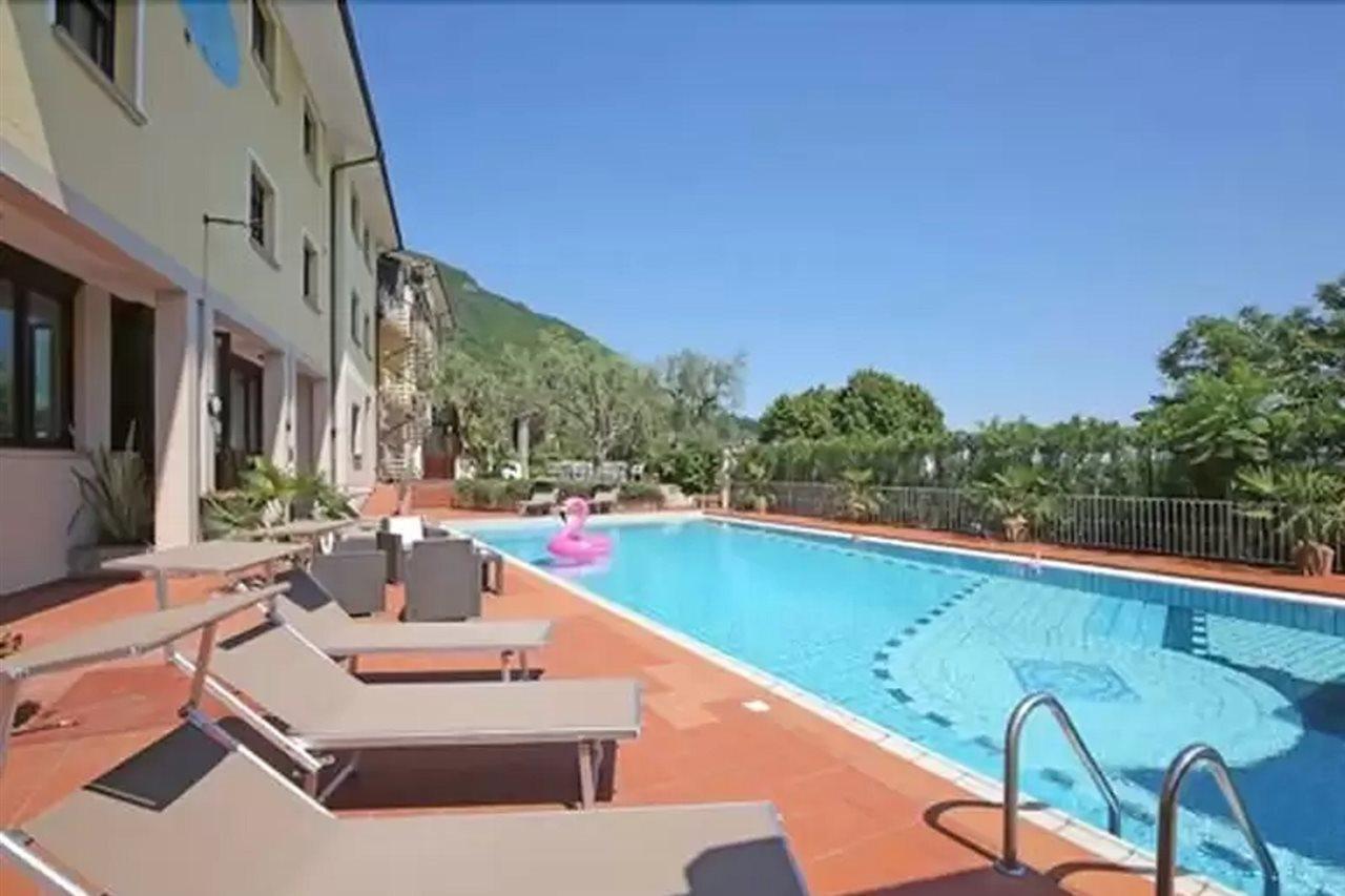 Blu Garda Hotel Saló Exterior foto