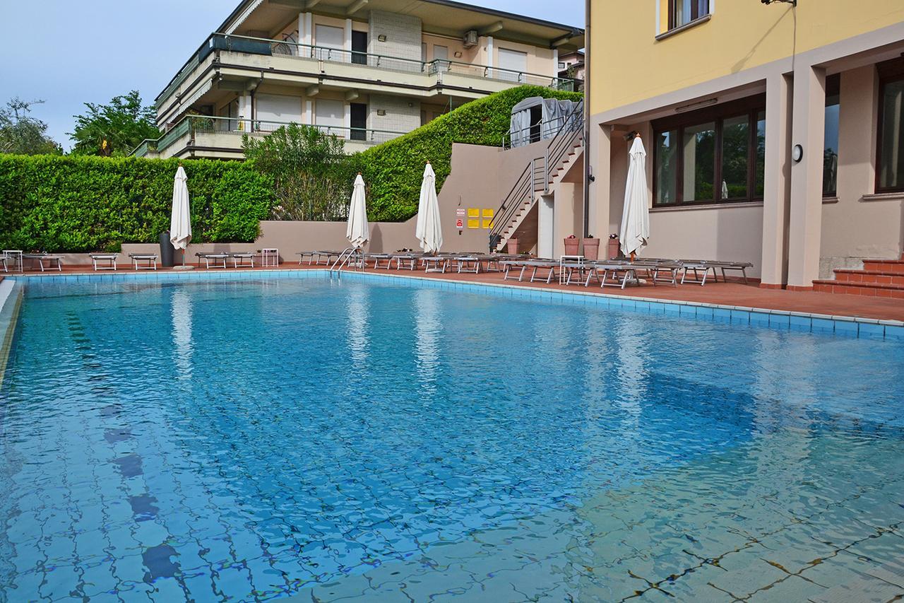 Blu Garda Hotel Saló Exterior foto